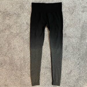 Constantly Varied Gear Women's Size S Leggings Ombre CVG Black Gray